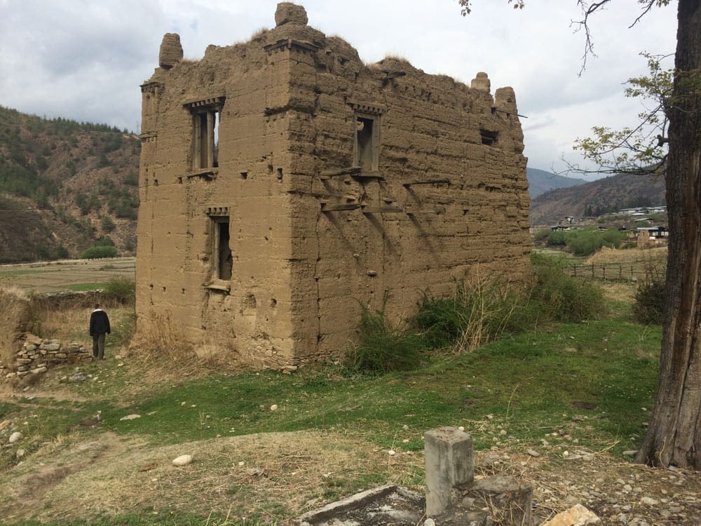 Ruin in Bhutan | Hammer & Hand
