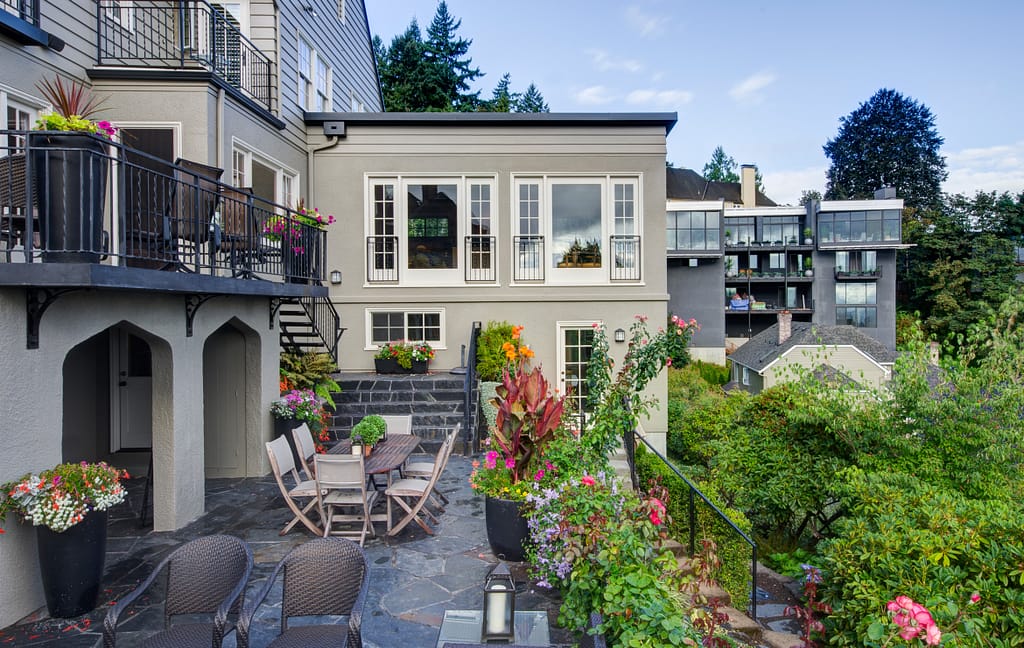Siding & exteriors