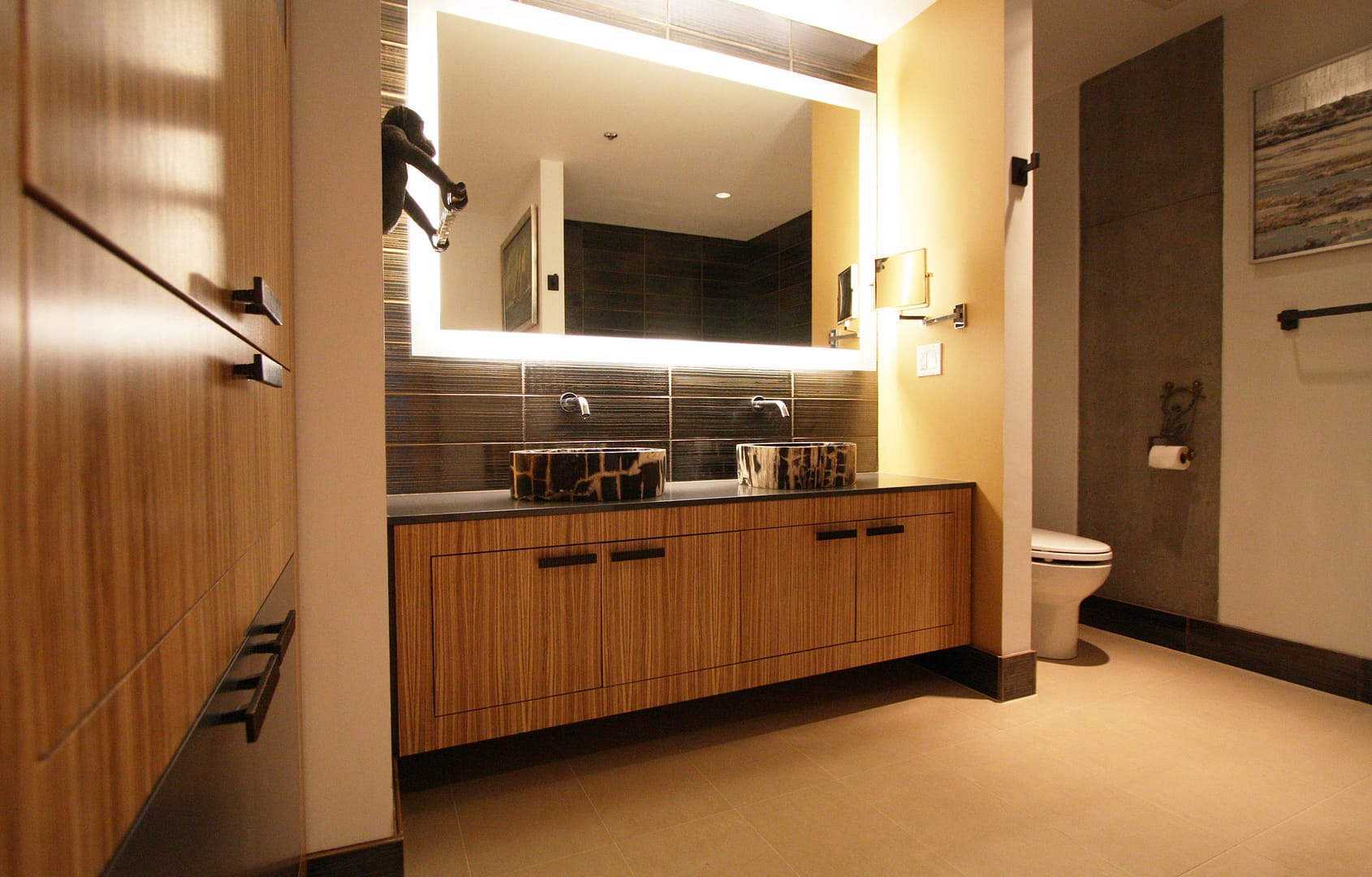Pearl-Condo-Bath-Featured