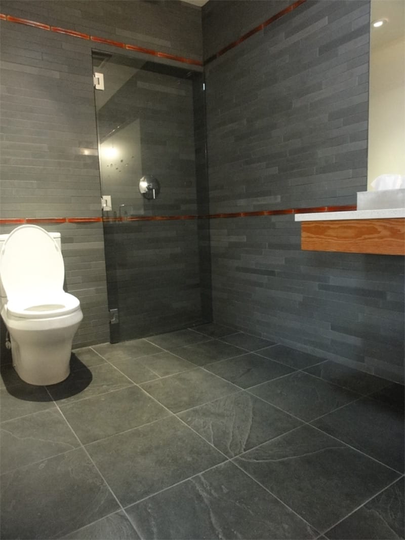 Small Bathroom Trick: Hidden Shower