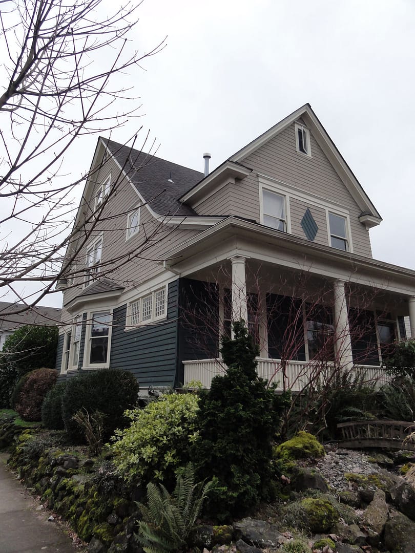 Remodeling serenity: 1902 Buckman home