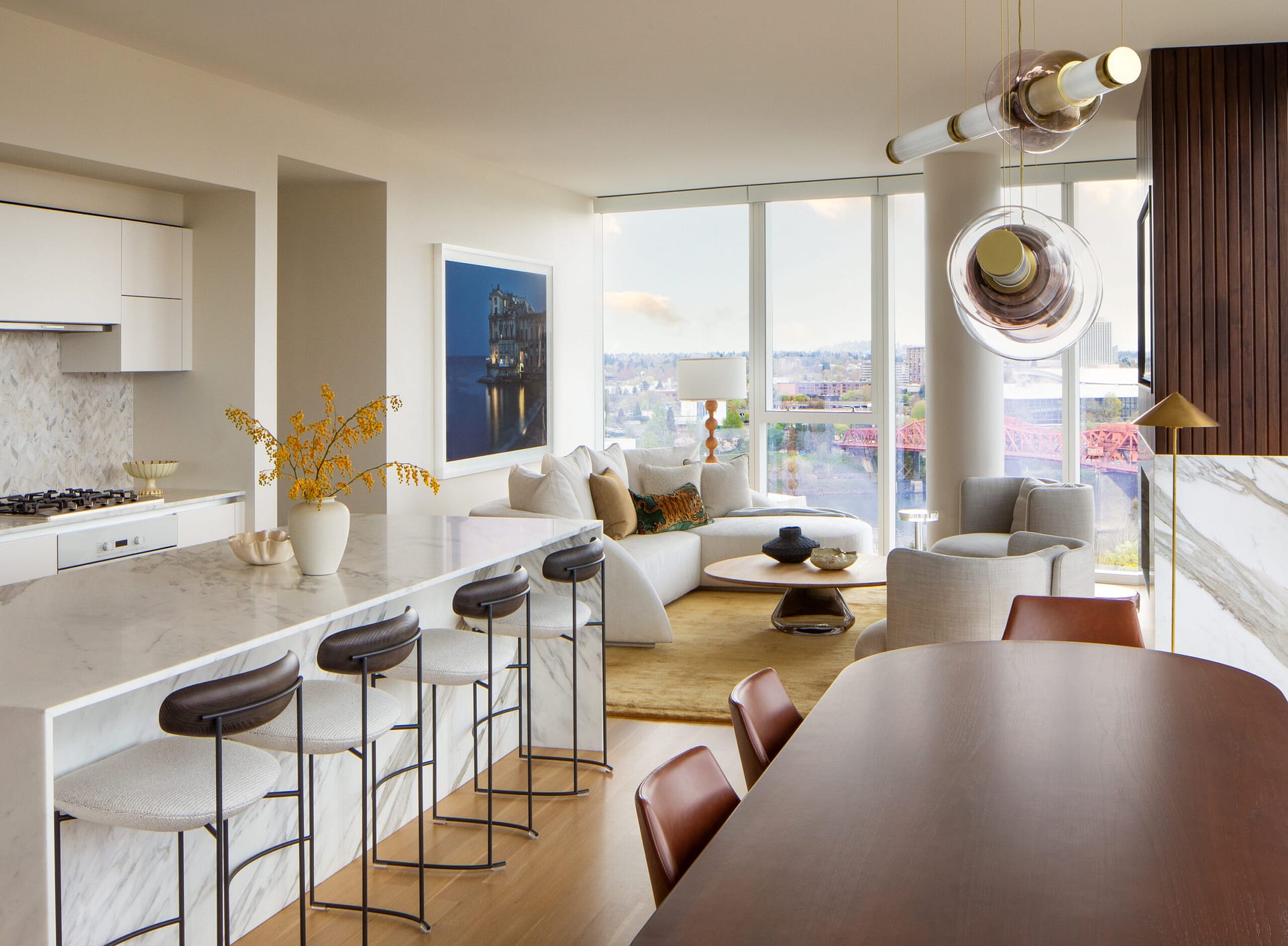 Picture of Condo Italia - Hammer & Hand